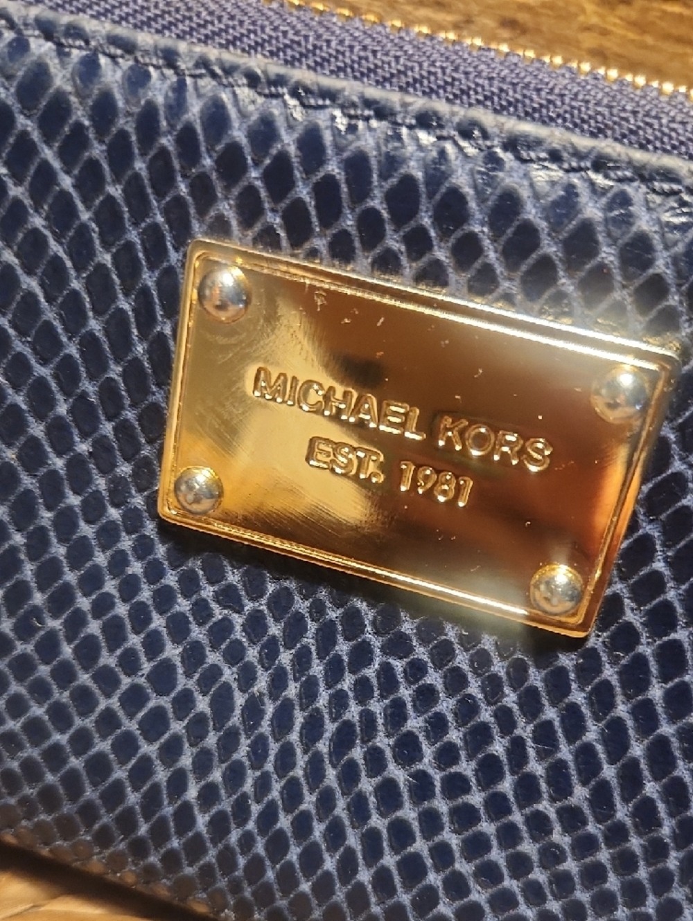 Michael Kors Navy Blue Snake-Embossed Zip Wallet with Gold Plaque - Picture 2 of 13